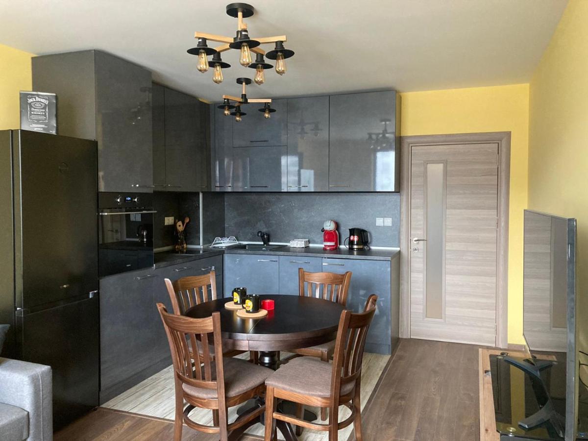 Victor'S Suite , With Private Parking Varna Exterior foto